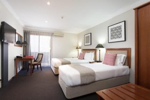 Deluxe Twin Room