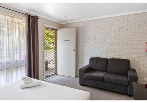Standard Motel Room - Sleeps 2
