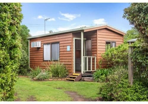 Standard Cabin - Sleeps 4