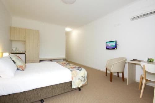 Standard King or Twin Room