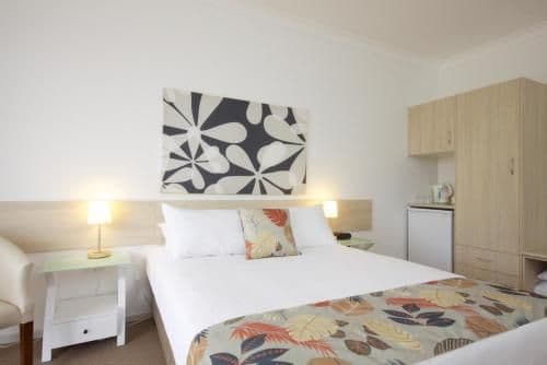 Standard King or Twin Room
