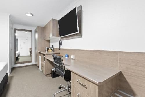 Superior Queen Room (Pet Friendly)
