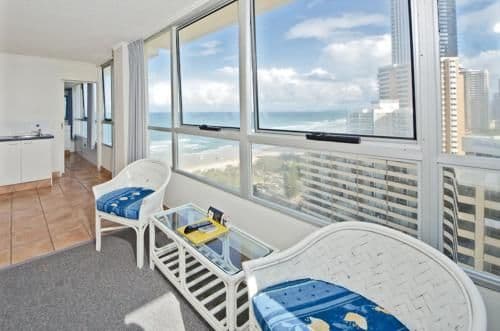 Queen Room with City View