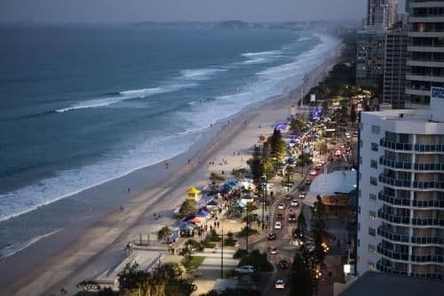 Queen Room - Beach Front