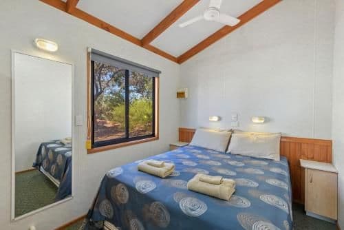 Superior 2 Bedroom Cabin - Sleeps 6