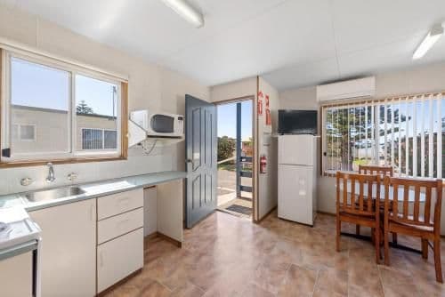 Standard 2 Bedroom Cabin