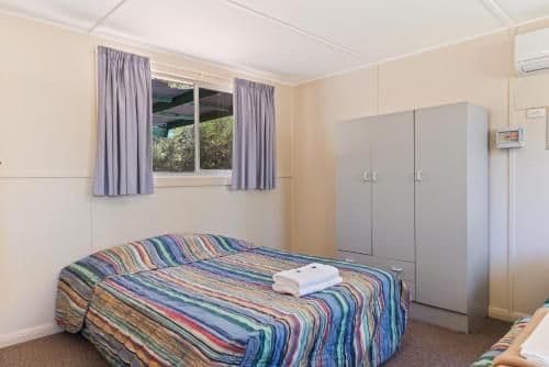 Economy Studio Cabin - Pet Friendly