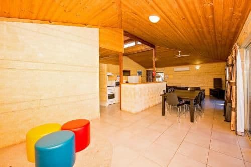 Deluxe 3 Bedroom Waterfront Cabin