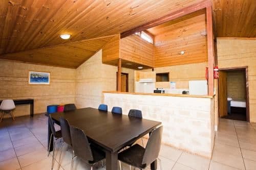 Deluxe 3 Bedroom Waterfront Cabin