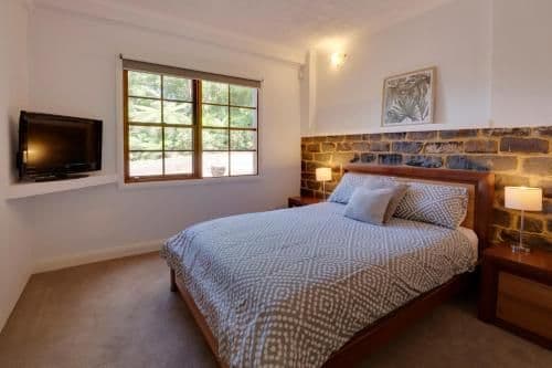 Four-Bedroom Chalet - Redwood