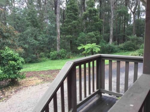 Self-Contained Cottage with Spa Bath - Redgum Cottage