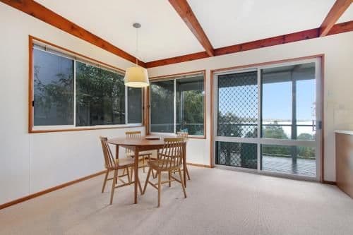 Three-Bedroom Holiday Home - Herons rise
