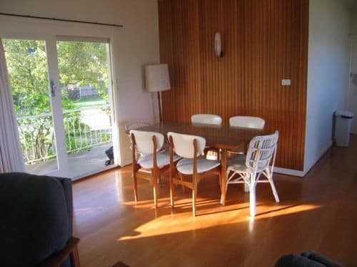  Two-Bedroom Beach Shack - Jetty Road
