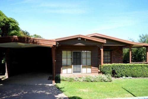 Three-Bedroom Holiday Home - Lisieux