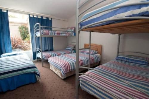 Four-Bedroom Holiday Home - Pelicans Perch
