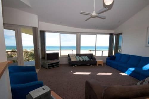 Four-Bedroom Holiday Home - Pelicans Perch