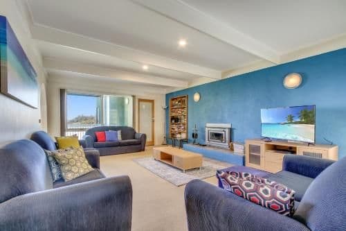 Five-Bedroom Holiday Home - The Point