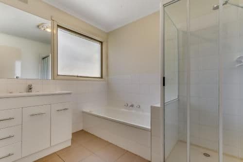 Five-Bedroom Holiday Home - The Point