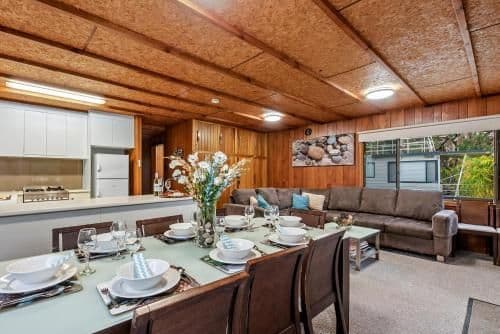 Three-Bedroom Houseboat - The Murray Dream
