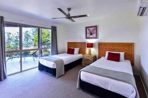 4 bedroom apartment with sea view - Apartment 4