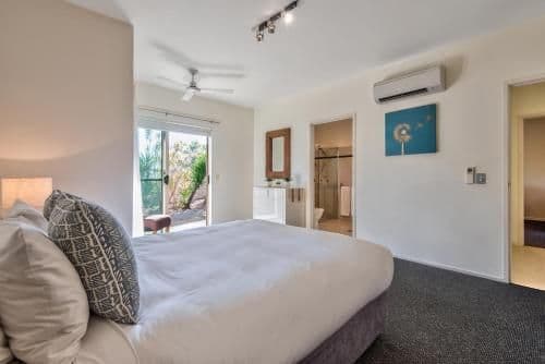 4 bedroom apartment with sea view - Apartment 6