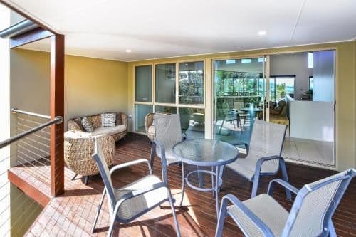 4 bedroom apartment with sea view - Apartment 4