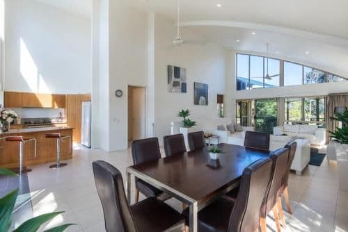 4 bedroom apartment with sea view - Apartment 5