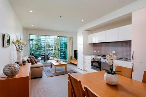 Apartment with Garden View