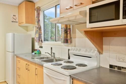 Deluxe 2 Bedroom Cabin - Sleeps 5
