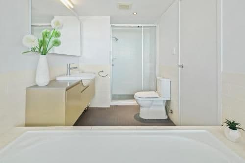 Two-Bedroom Ocean View Apartment