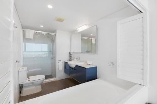 Two-Bedroom Ocean View Apartment
