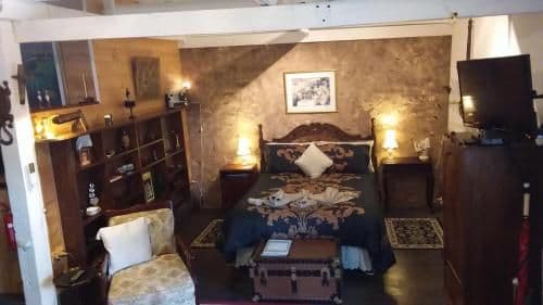 One-Bedroom Cottage