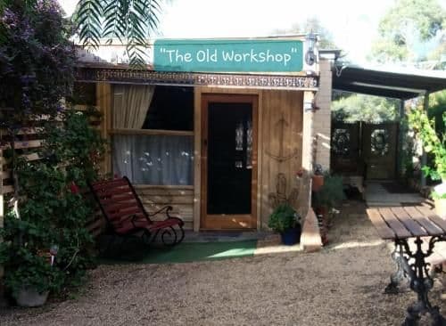Double Room with Shared Bathroom - The Old Workshop