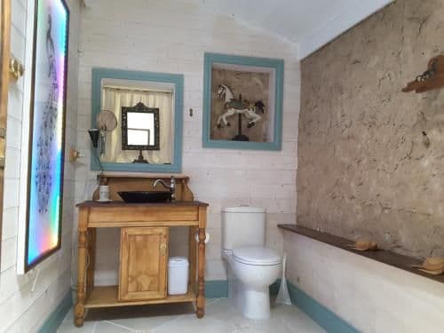 One-Bedroom Cottage