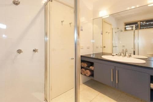 Executive Queen Suite