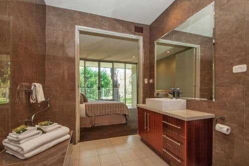 Two-Bedroom Townhouse (Snow Gum)