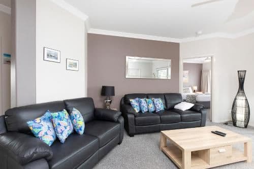 2 Bedroom Xtra Lge Gardenview Apartment