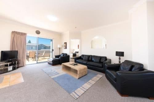 2 Bedroom Xtra Lge Gardenview Apartment