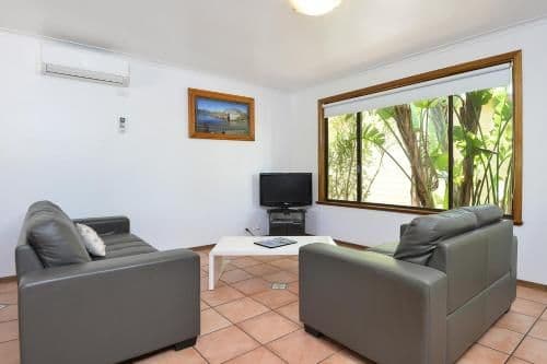 Three-Bedroom Holiday Cottage