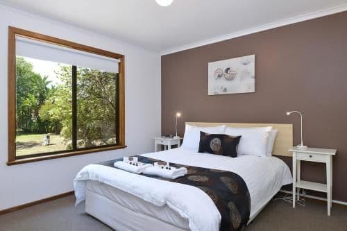  Three-Bedroom Holiday Cottage