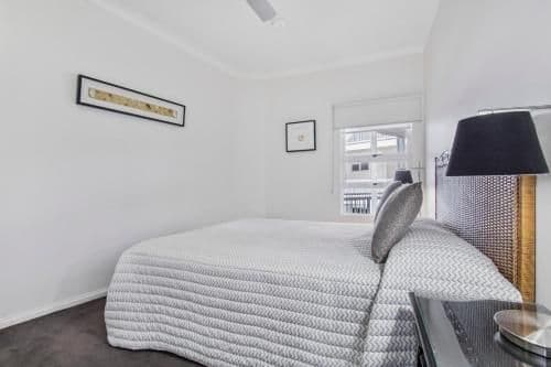 Deluxe Two-Bedroom Apartment with Ocean View
