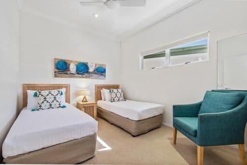Deluxe Two-Bedroom Apartment with Garden View