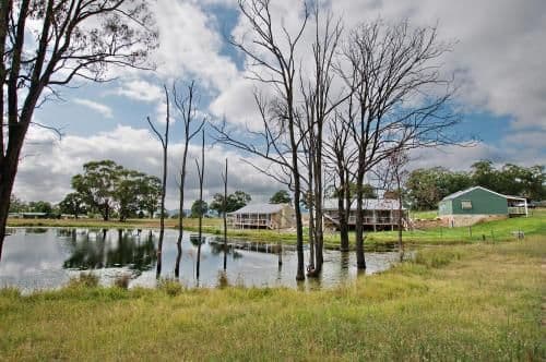 Two-Bedroom Cottage with Water View