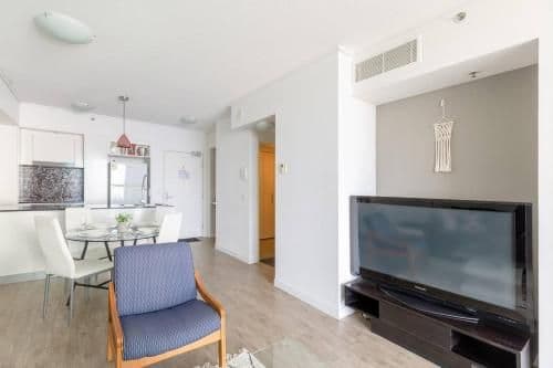 Premium Two-Bedroom Apartment with River View