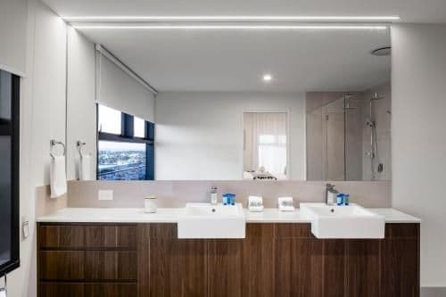 Three-Bedroom Apartment (higher floor) - Skyhome