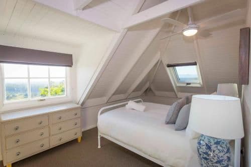 Four-Bedroom Holiday Home