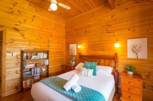 Three-Bedroom Holiday Home 