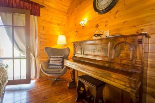 Three-Bedroom Holiday Home 