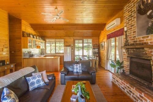 Three-Bedroom Holiday Home 