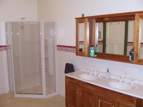 Suite with Spa Bath
